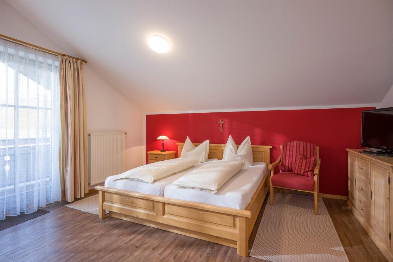 Wellness Ferienwohnung Schweinsteiger Mit Hallenbad Und Sauna Oberaudorf Exterior photo